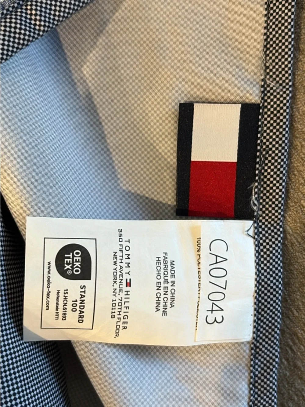 Tommy Hilfiger Queen Size Reversible Pillow Shams